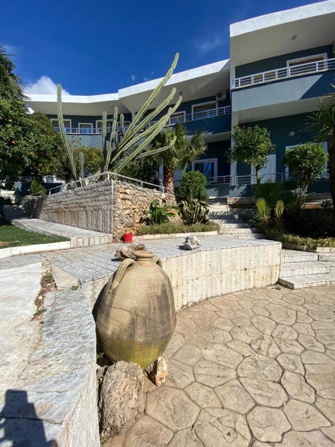 Nonna'S Boutique Hotel Dhërmi エクステリア 写真